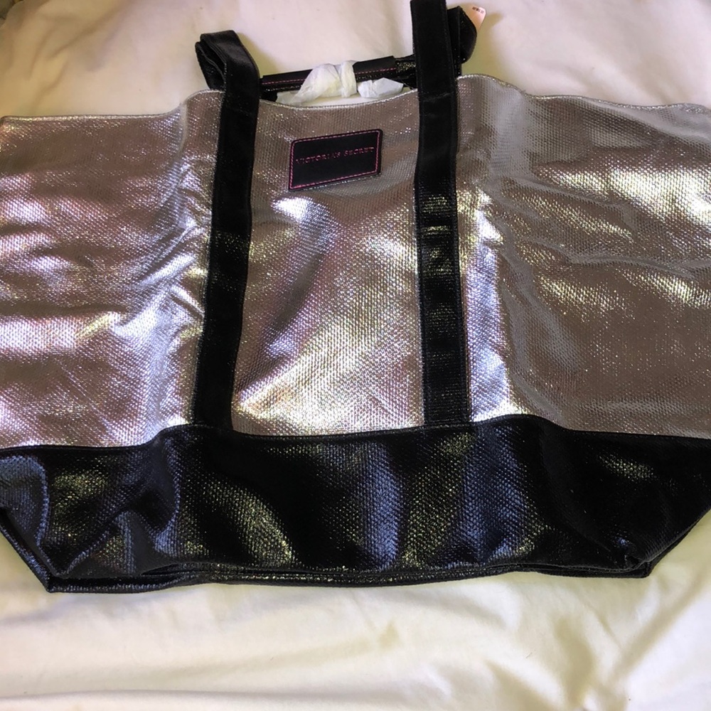 NWT Victoria’s Secret tote bag